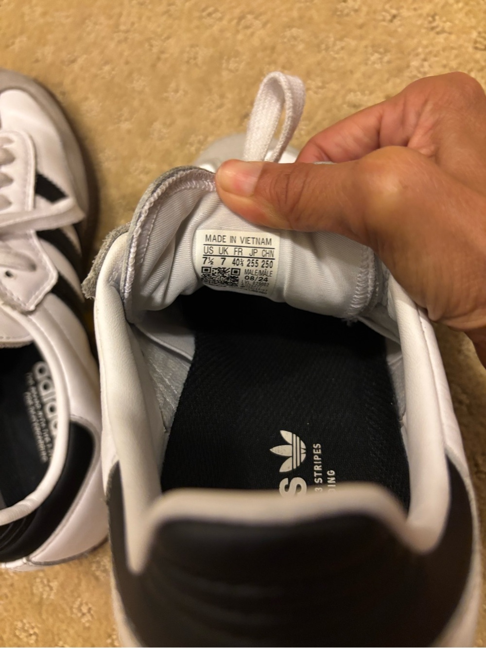 Adidas White and Black Retro Sambas.  Sz 7.5.